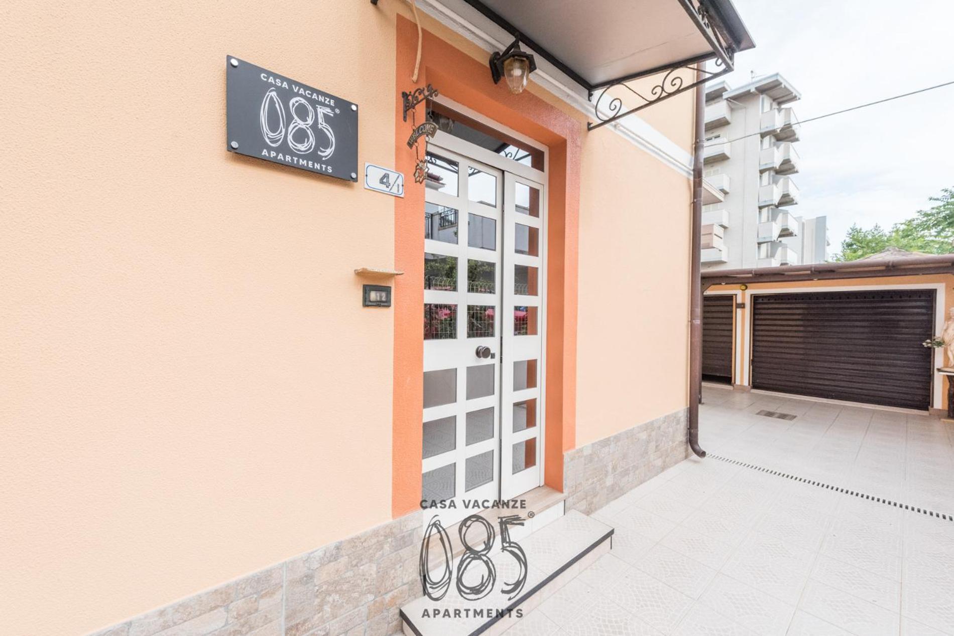 085 Apartments Монтесильвано Экстерьер фото